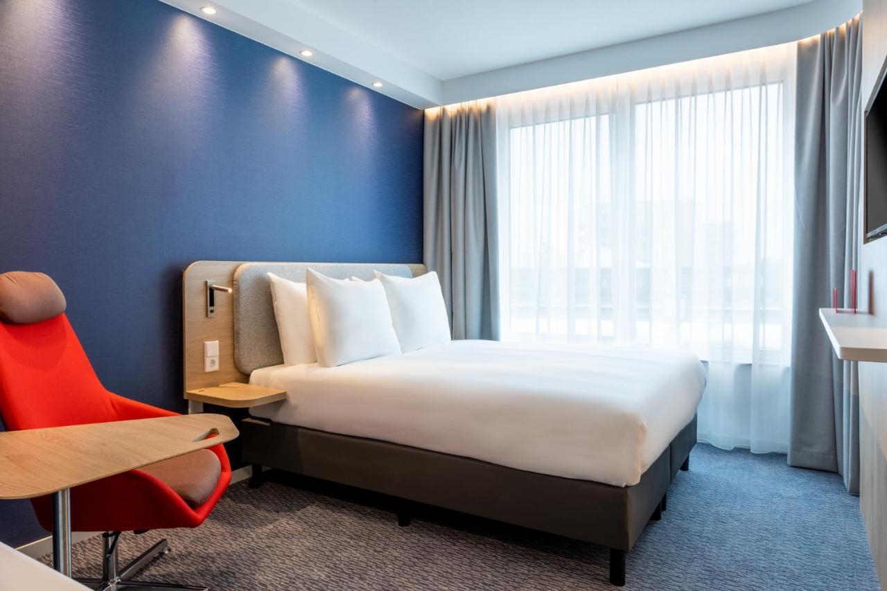 Holiday Inn Express - Almere By Ihg Екстериор снимка